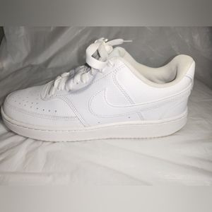 Nike Court Vision Low Sneakers